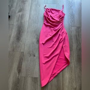 elliatt carissa hot pink strappy asymmetric ruched midi dress size small new